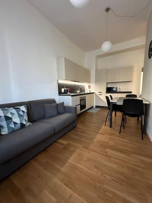 Nolo62, A Nifty Flat In Milan Apartment Bagian luar foto
