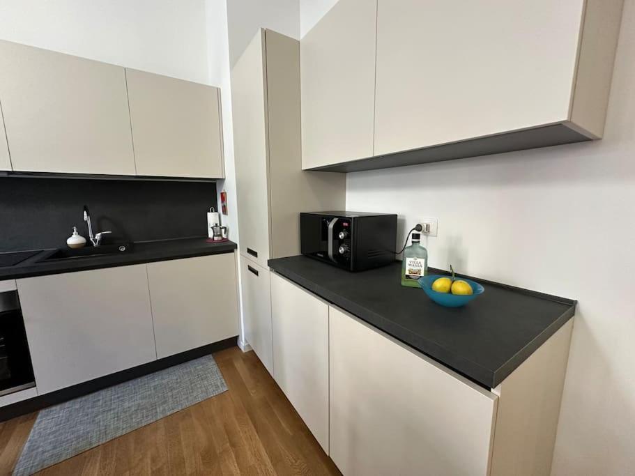 Nolo62, A Nifty Flat In Milan Apartment Bagian luar foto